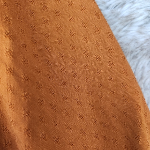 Universal Thread Rust Blouse - Picture 2 of 11